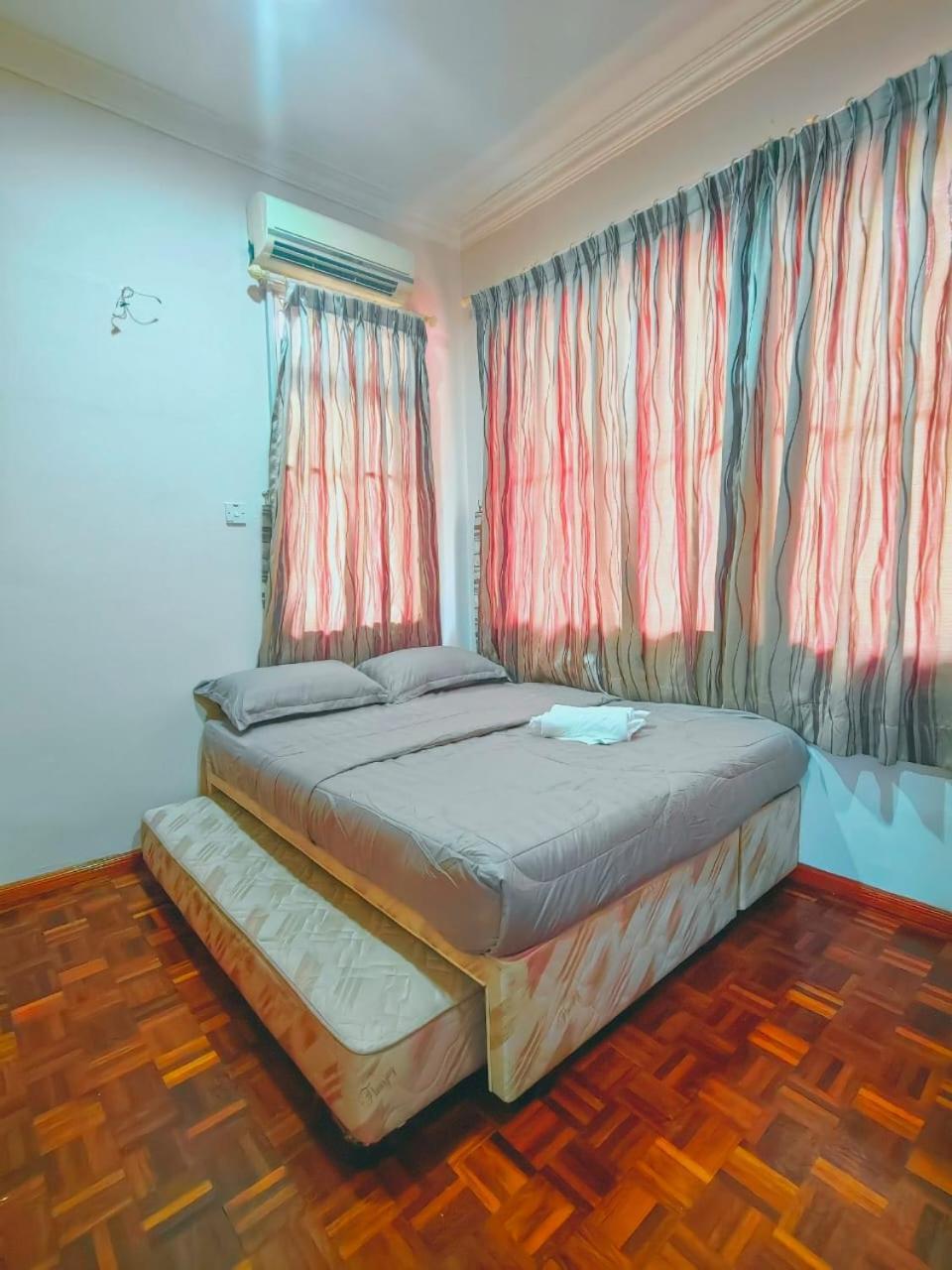 Aaronl Homestay Kota Kinabalu Ngoại thất bức ảnh